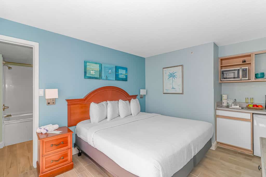 Are you looking for an updated vacation rental with stunning views? The search ends here! Check out this beautiful 11th floor, ocean view vacation rental at the Boardwalk Resort in Myrtle Beach, SC. This condo is fully furnished with everything you need for your next vacation! It features 1 king size bed and will comfortably accommodate 2 guests.