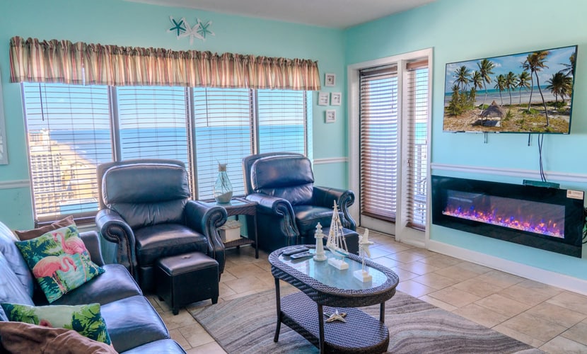This is an absolutely incredible suite located at the Palace Resort in Myrtle Beach, SC. The search for your next vacation stops here! Check out this 22nd floor, ocean view, 1 bedroom apartment. Only one floor below the penthouse! The condo is fully furnished and the layout will accommodate 2-4 guests.