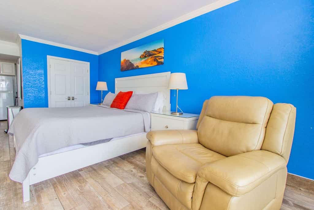 Looking to get away from it all and enjoy some relaxation with your special someone? This is the place for you! All the comforts of home but with spectacular views off the direct oceanfront private balcony. This completely remodeled oceanfront luxury studio is located at the North end of the "Golden Mile" - close enough to walk to local restaurants and attractions without being in the thick of the crowds.


Important Notice: Balcony Railing Coating Project

The Balcony Railing Coating Project will be underway for approximately 6&ndash;8 weeks (weather permitting), with completion expected by mid to late January.

During this period, signage will be placed on sliding glass doors to inform guests when balcony work is taking place. Please remind guests not to touch the railings, as they will be in various stages of coating and drying.

Please note:

Balcony access will be restricted only while work is being performed on that specific stack.