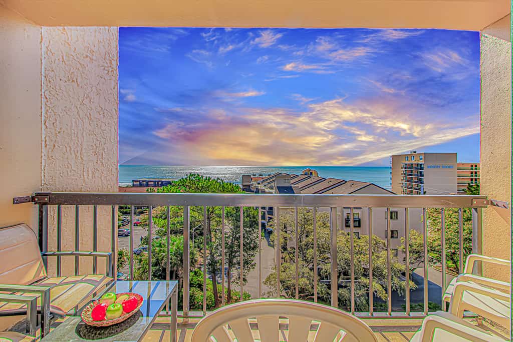 Welcome to Ocean Dunes Tower 1, Unit 4054. This charming one bedroom, ocean-view getaway is equipped with two queen beds, and one queen murphy bed - comfortably accommodating up to 6 guests! This recently updated space offers all of the luxuries of home, while being just steps away from the beach!