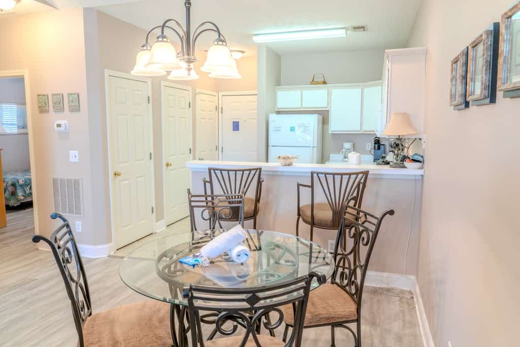 Your search for the perfect vacation spot ends right here! Welcome to this charming third-floor, 2-bedroom, 2-bathroom apartment nestled in the peaceful River Oaks Golf Villas in Myrtle Beach, SC. Ideally located less than a mile off Highway 501 and Highway 31, two of the main roads in the area. This condo places you within minutes of some of the area's top-rated golf courses! Just a short 10-minute drive will get you to Myrtle Beach International Airport, Top Golf, the beach, Broadway at the Beach, Market Common, and plenty of other must-see attractions. To top it off, guests have access to both indoor and outdoor pools, as well as tennis courts!