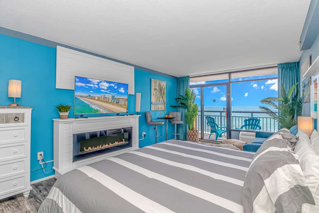 The search for your next vacation stops here! Check out this 8th floor, direct oceanfront condo at the Landmark Resort in Myrtle Beach. This condo is fully furnished with 1 king bed, 1 full sized sleeper sofa, and will comfortably accommodate 4 guests. Our guests enjoy having their own private balcony where they can relax and enjoy the views of the ocean.
