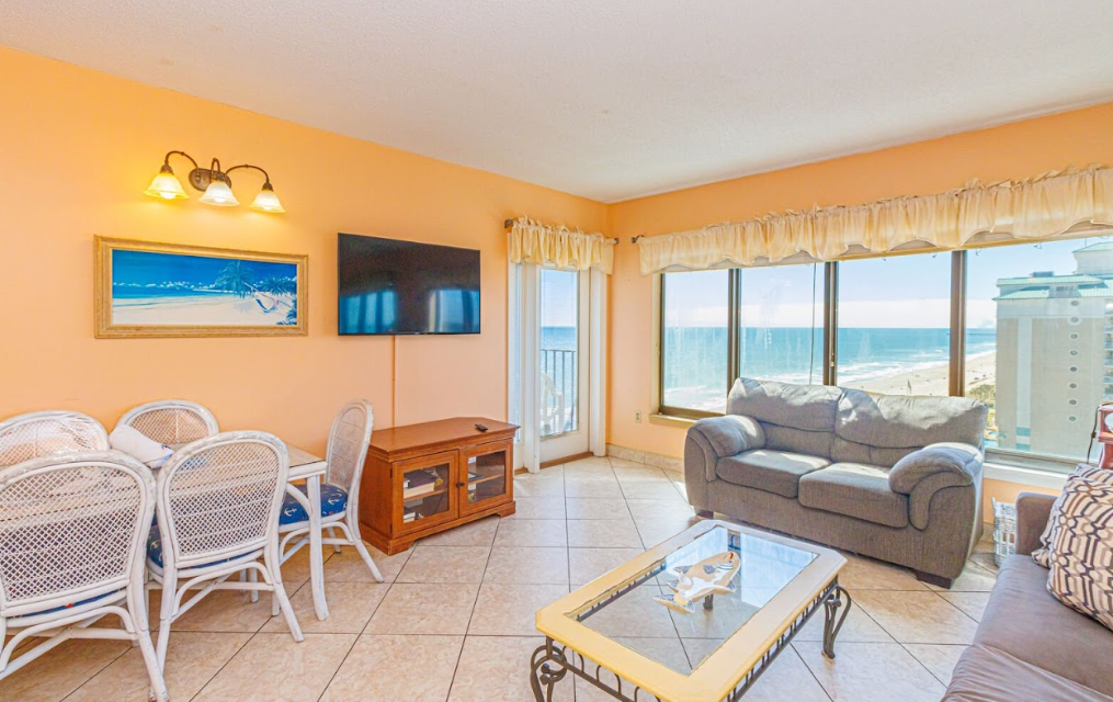 The search for your next vacation stops here! Check out this 10th floor, ocean view, 1-bedroom apartment located at the Palace Resort in Myrtle Beach, SC. The condo is fully furnished and the layout will accommodate 4 guests.