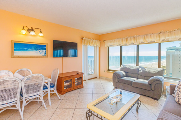 The search for your next vacation stops here! Check out this 10th floor, ocean view, 1-bedroom apartment located at the Palace Resort in Myrtle Beach, SC. The condo is fully furnished and the layout will accommodate 4 guests.