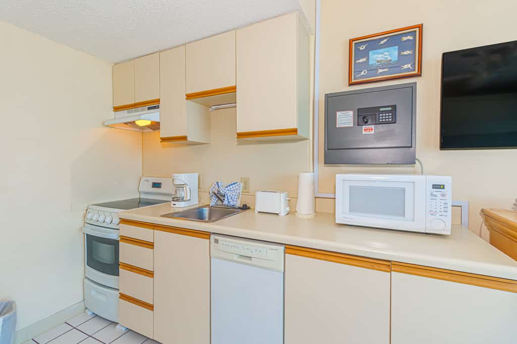 Step into a true oceanfront escape at the iconic Yachtsman Resort South Tower, where the beauty of the Atlantic is right outside your window. Located on the eighth floor, this inviting studio places you just steps from the lively Myrtle Beach Boardwalk and the historic 14th Avenue Pier. With sweeping ocean views, a comfortable layout, and an unbeatable location in the heart of Myrtle Beach, this space is the perfect home base for your next beach getaway.