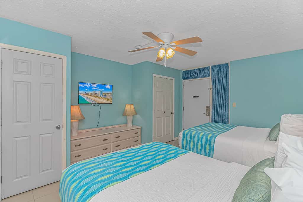 Oceanview Condo at Ocean Dunes Tower II | Sleeps 8 | Myrtle Beach

Welcome to your beachside retreat! Located on the 4th floor of Ocean Dunes Resort Tower II in Myrtle Beach, this beautifully updated 1-bedroom condo offers stunning Atlantic Ocean views, modern finishes, and plenty of space for up to 8 guests.