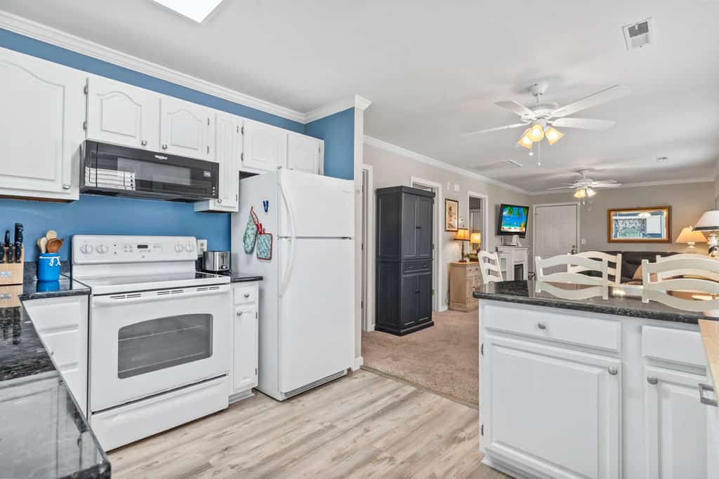 Take a look at this quiet, charming, 2 bedroom get-away located at the Summer Times complex in North Myrtle Beach! This homey retreat has a king suite with a private bathroom, plus a 2nd guest bedroom with a queen bed and a second full bathroom with bathtub and shower for guests, comfortably accommodating a total of 4 guests.