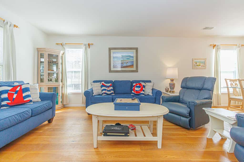 The search for your next vacation stops here! Check out this second floor, 3-bedroom, 2-bathroom apartment in The Fairways at River Oaks in Myrtle Beach, SC. This condo is conveniently located less than a mile off of highway 501 and highway 31 (the two main highways in the area) and within minutes of multiple award-winning golf courses! Our condo is less than a 10-minute drive to the Myrtle Beach International Airport, Top Golf, the beach, Broadway at the Beach, Market Common, and many other tourist attractions. Guests will have access to a community pool, and hot tub!

Pool Closing

Please note that the pool will close for the end of the season on October 31st.