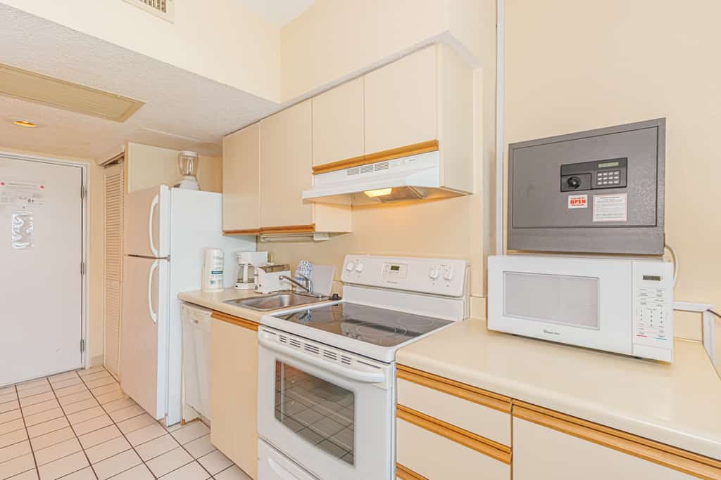 Step into a true oceanfront escape at the iconic Yachtsman Resort South Tower, where the Atlantic is right outside your window. Located on the fifth floor, this inviting studio places you just steps from the lively Myrtle Beach Boardwalk and the historic 14th Avenue Pier. With beautiful coastal views, a comfortable layout, and an unbeatable location in the heart of Myrtle Beach, this condo is the perfect home base for your next beach getaway.


RENOVATIONS ARE BEING DONE IN SOME UNITS AT THE RESORT!!! WORK WILL BE PERFORMED FROM 9AM-5PM DURING YOUR STAY!!