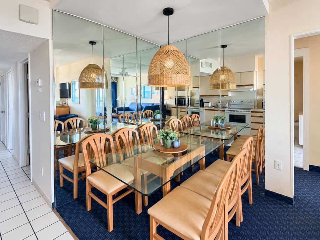 # Oceanfront 2BR at Yachtsman South Tower | Sleeps 8

Step into your oceanfront getaway at the iconic **Yachtsman Resort South Tower**! Located on the **4th floor, Unit 406**, this spacious 2-bedroom condo places you just steps from the Myrtle Beach Boardwalk, historic 14th Avenue Pier, and some of the area's most popular attractions.

With beautiful oceanfront views, comfortable accommodations, resort amenities, and a central location, Yachtsman 406 offers an ideal home base for your next Myrtle Beach beach vacation.


RENOVATIONS ARE BEING DONE IN SOME UNITS AT THE RESORT!!! WORK WILL BE PERFORMED FROM 9AM-5PM DURING YOUR STAY!!