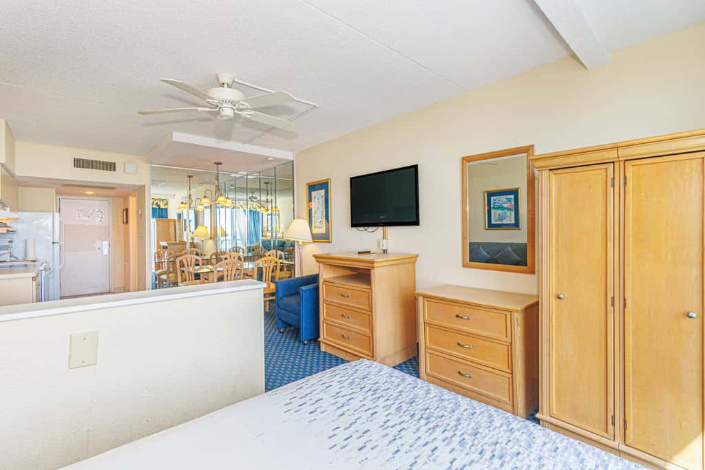 Yachtsman S703B Studio