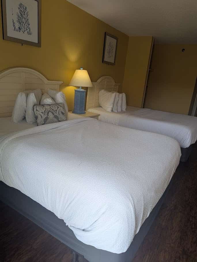 The search for your perfect Myrtle Beach getaway ends right here! Welcome to this beautiful 6th floor, ocean view retreat at the Sea Mist Resort, a cozy, comfortable, and fully equipped vacation rental that feels like your home away from home. This charming condo offers breathtaking views of the Atlantic Ocean and is thoughtfully furnished with everything you need for a stress-free stay.