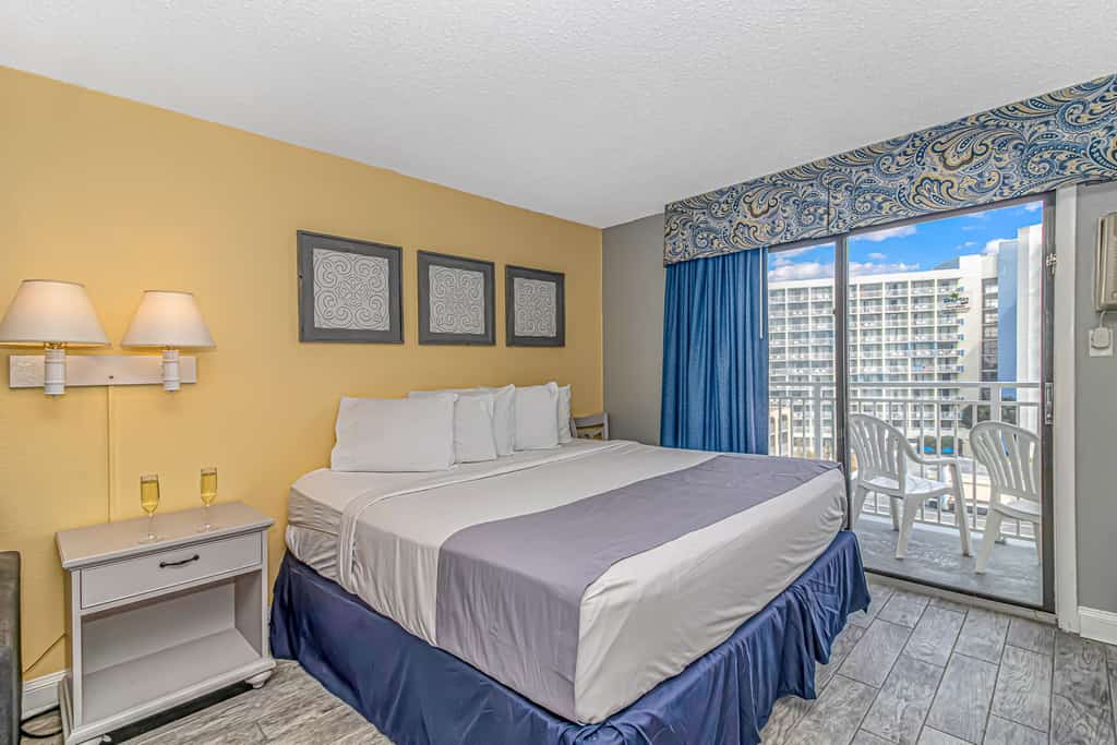 This 9th-floor unit offers gorgeous North-facing views and a cozy, comfortable setup perfect for your Myrtle Beach stay. Inside, you&rsquo;ll find a spacious king bed, a full-size sleeper sofa, a private balcony to take in the view, cable TV, resort Wi-Fi, a dining table for meals or work, and adjustable AC/heat to keep things just the way you like them.



Free Wi-fi and Cable are available.

Unfortunately, all pools are currently unavailable for guest use with no anticipated reopening date.
