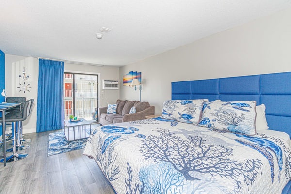 This beautiful ocean view studio, located at the Sea Mist Resort in the Driftwood Tower, offers the perfect getaway. The condo features one king-sized bed and a queen-sized sleeper sofa, comfortably accommodating up to 4 guests. Whether you’re here for a quick retreat or an extended stay, you’ll feel right at home.
Smoking AND Vaping are not allowed.
Unfortunately, all pools are currently unavailable for guest use with no anticipated reopening date.
