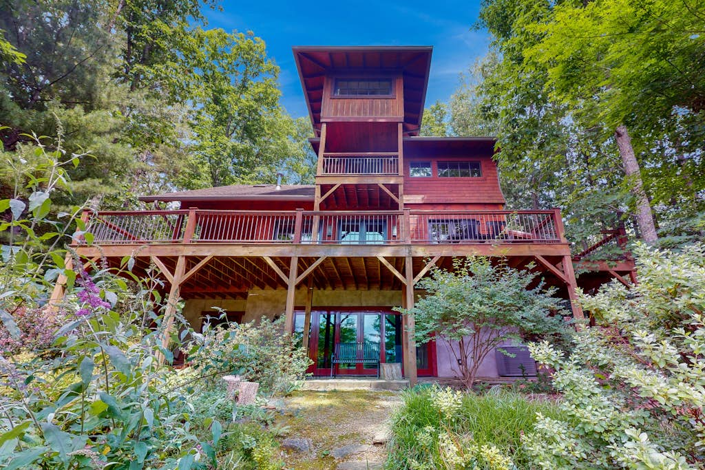 Eagles Wing Lodge