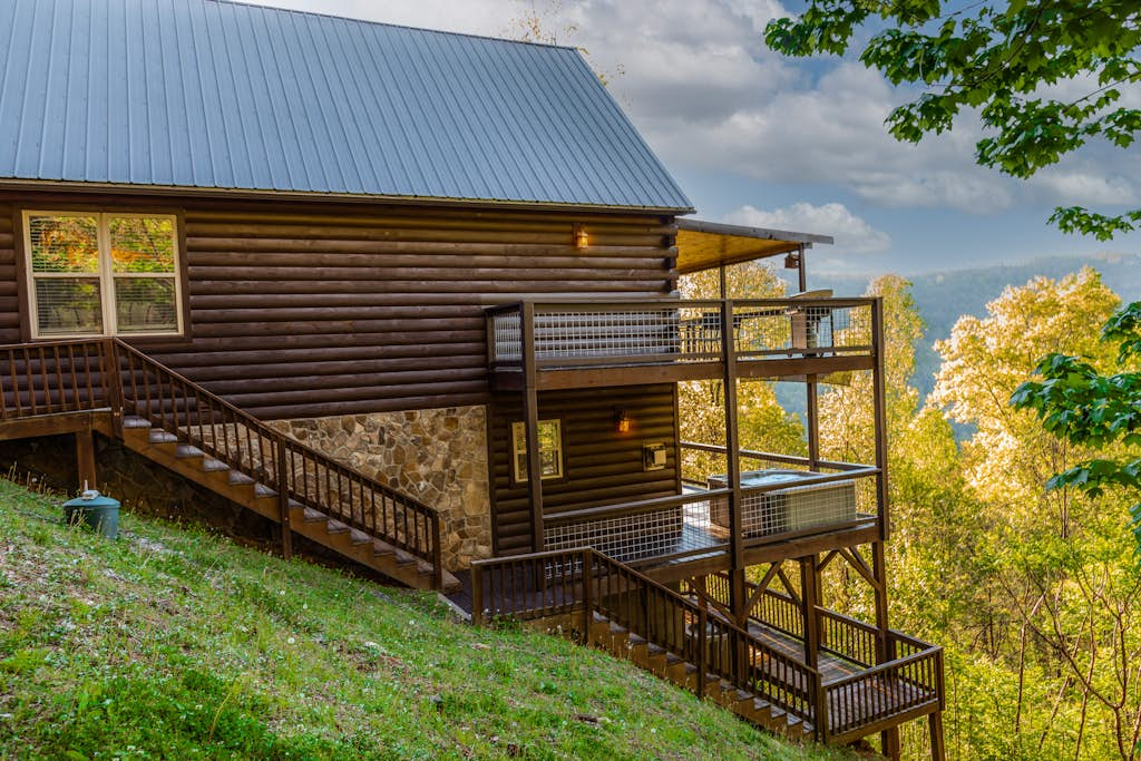 Sun Eagle Lodge