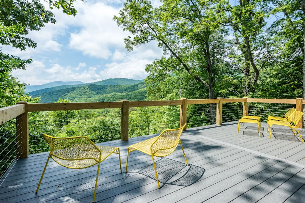 Treetop Hideaway
