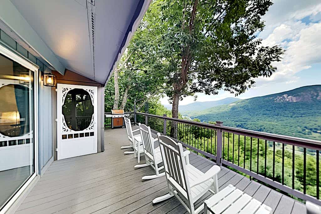 Mountain gem w/pool,golf, hot tub, tennis, beach, wellness center - dog-friendly