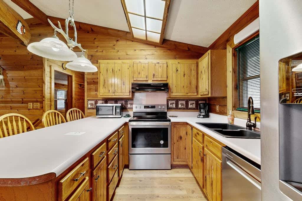 Moose Creek Lodge