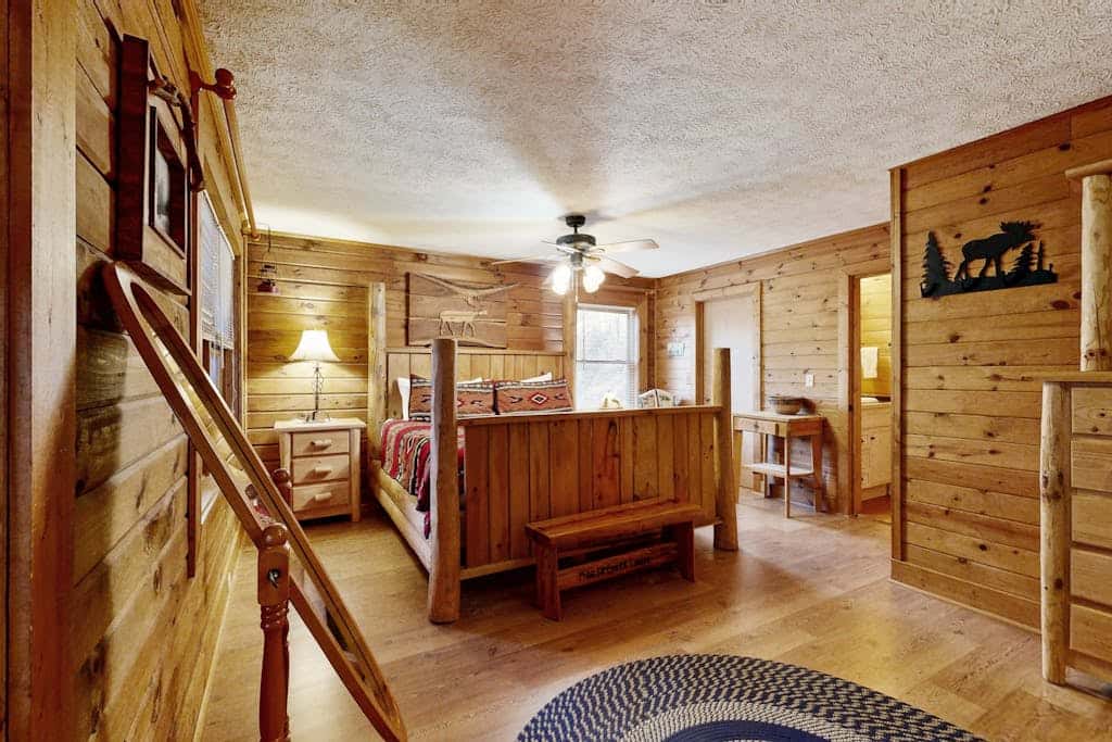 Moose Creek Lodge