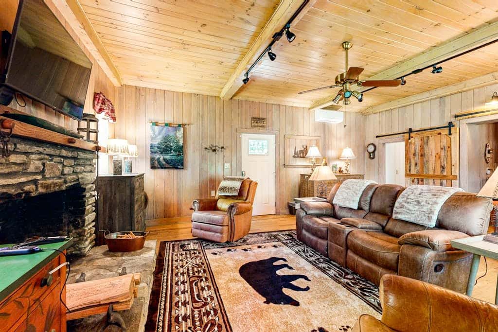 Bradley Bear Hideaway