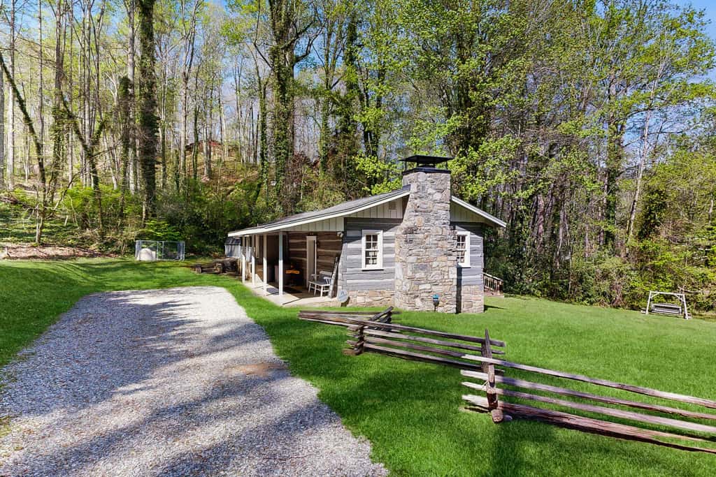 Bradley Bear Hideaway