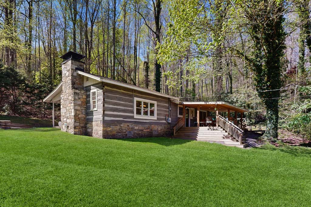 Bradley Bear Hideaway