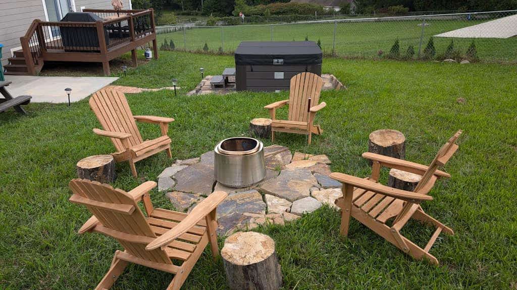 Charming home with hot tub, central AC, W/D, patio, and Views