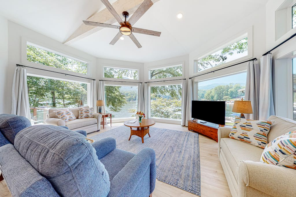 Buffalo Shoals Hideaway