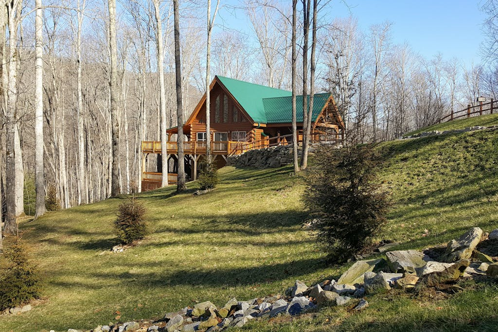 Mountain Chic Home and Ski Lodge