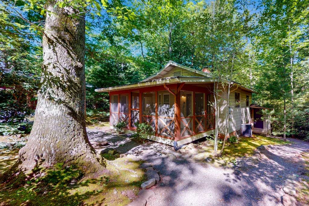 Updated home near Black Mountain with screened porch, Wifi