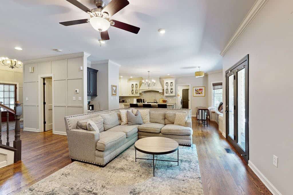 Expansive Designer Estate w/ TV Room, Spacious Kitchen & Large Yard dog friendly