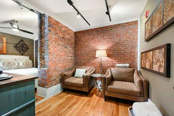 Historic loft apartment with central air and W/D - 2 blocks to Pack Square