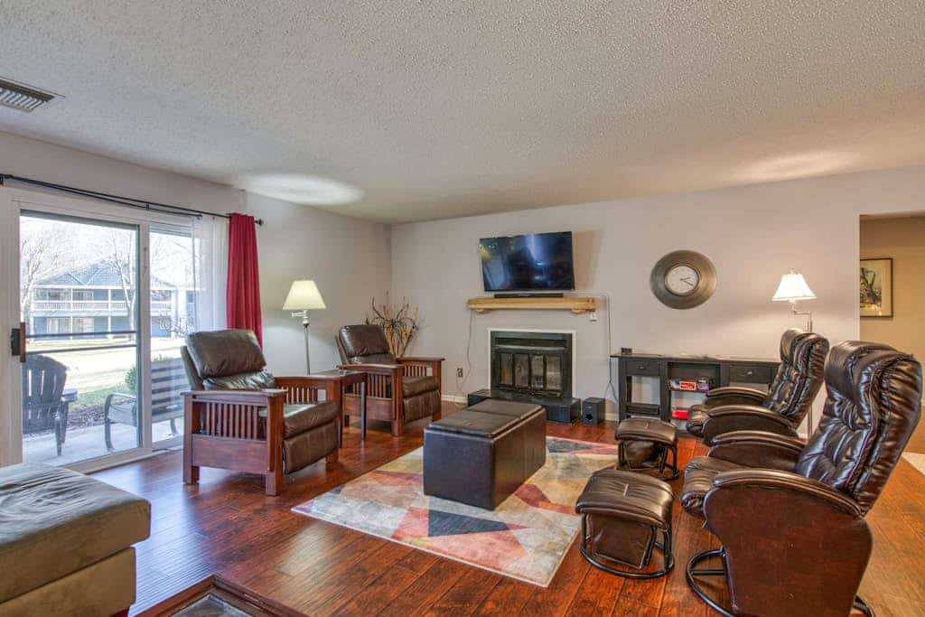 Ground floor condo w/water views, central AC, fireplace, patio, WiFi, pool