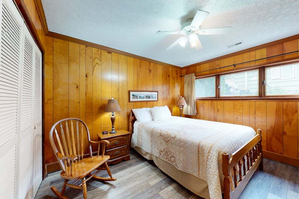 Morris Villa Lower