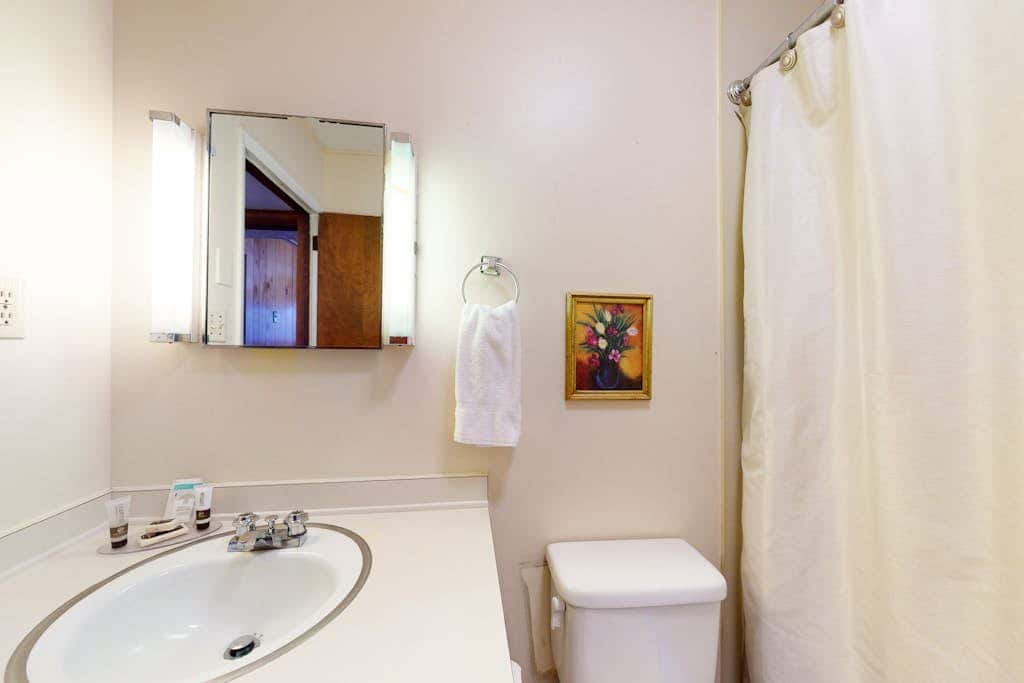 Morris Villa Lower