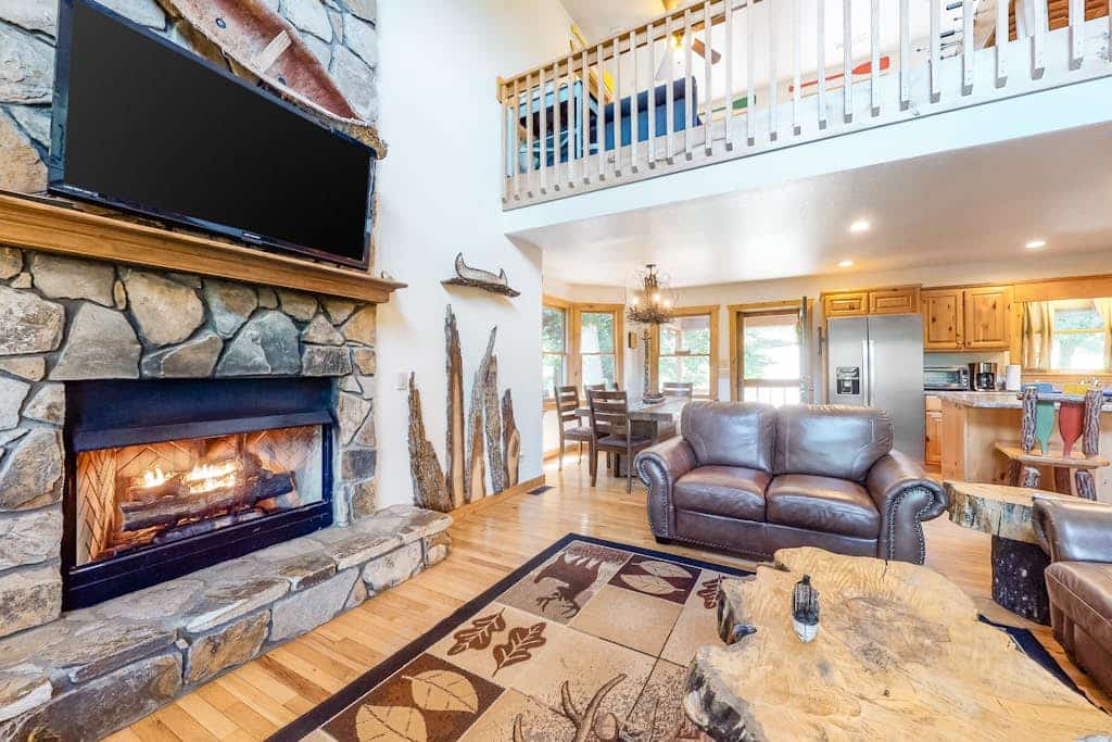 Mountain View Home w/ Private Hot Tub, Game Room, & Relaxing Creek on Property