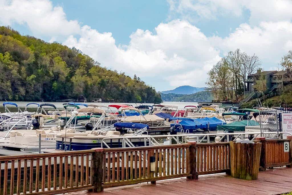 Rumbling Bald Resort Unit -2004