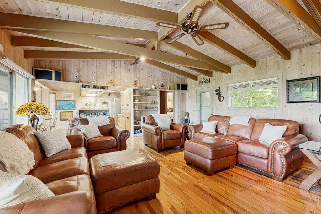 Vista Heights Retreat