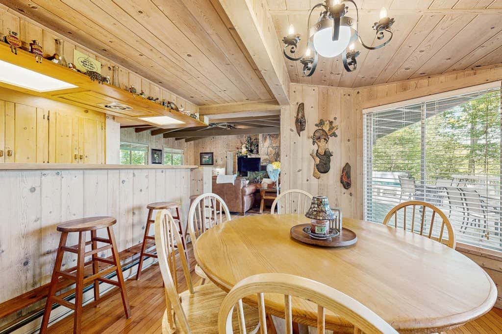 Vista Heights Retreat