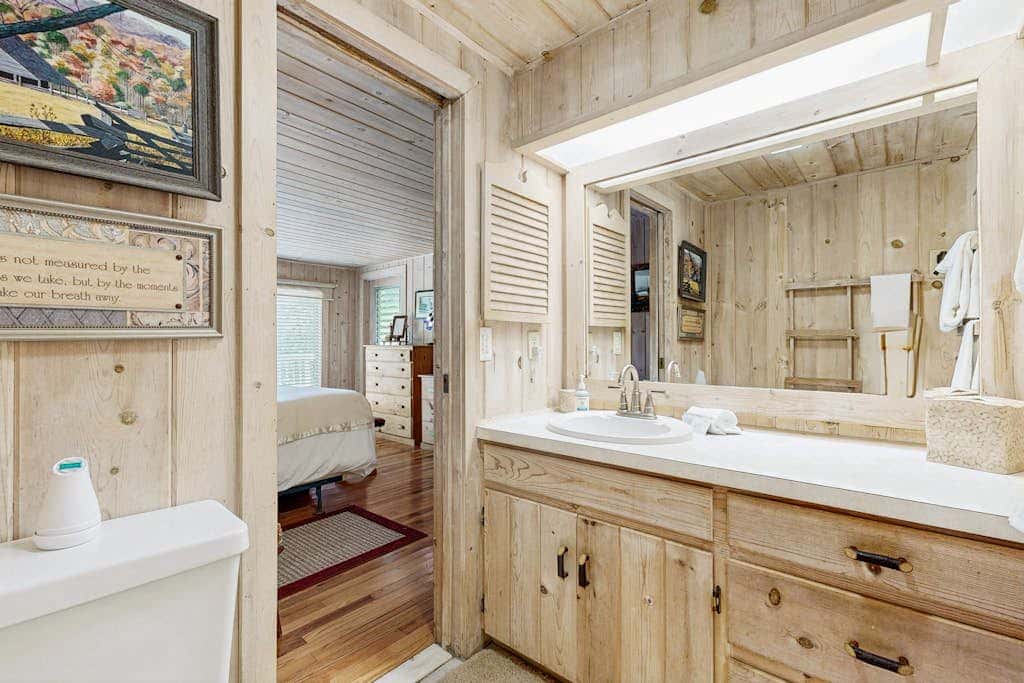 Vista Heights Retreat