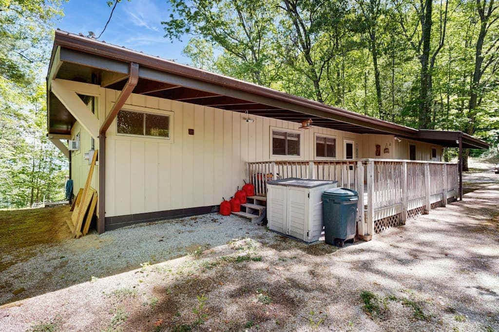 Vista Heights Retreat