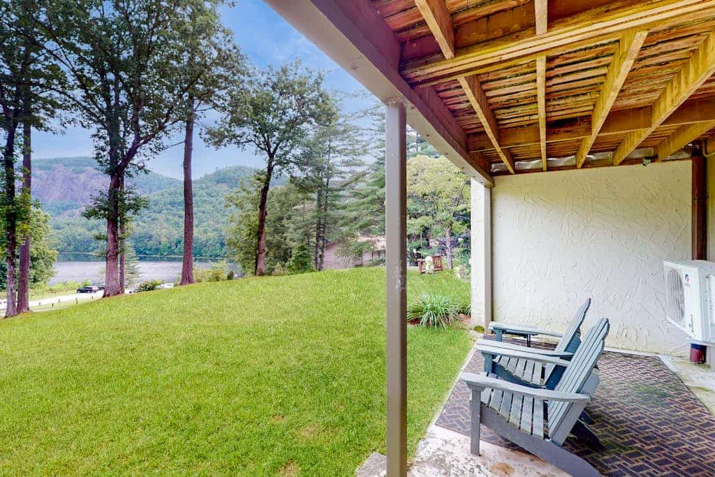 Lake-view dog-friendly condo with pools, hot tub, sauna, tennis, & balcony