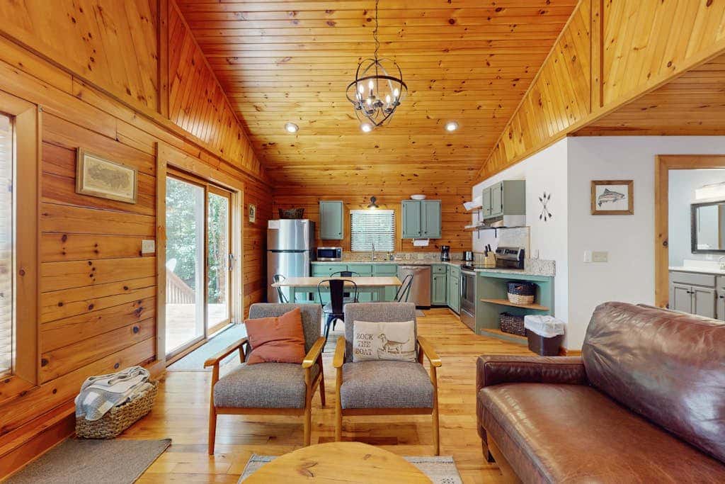 Happy Top Hideaway