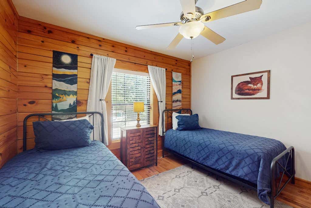 Happy Top Hideaway