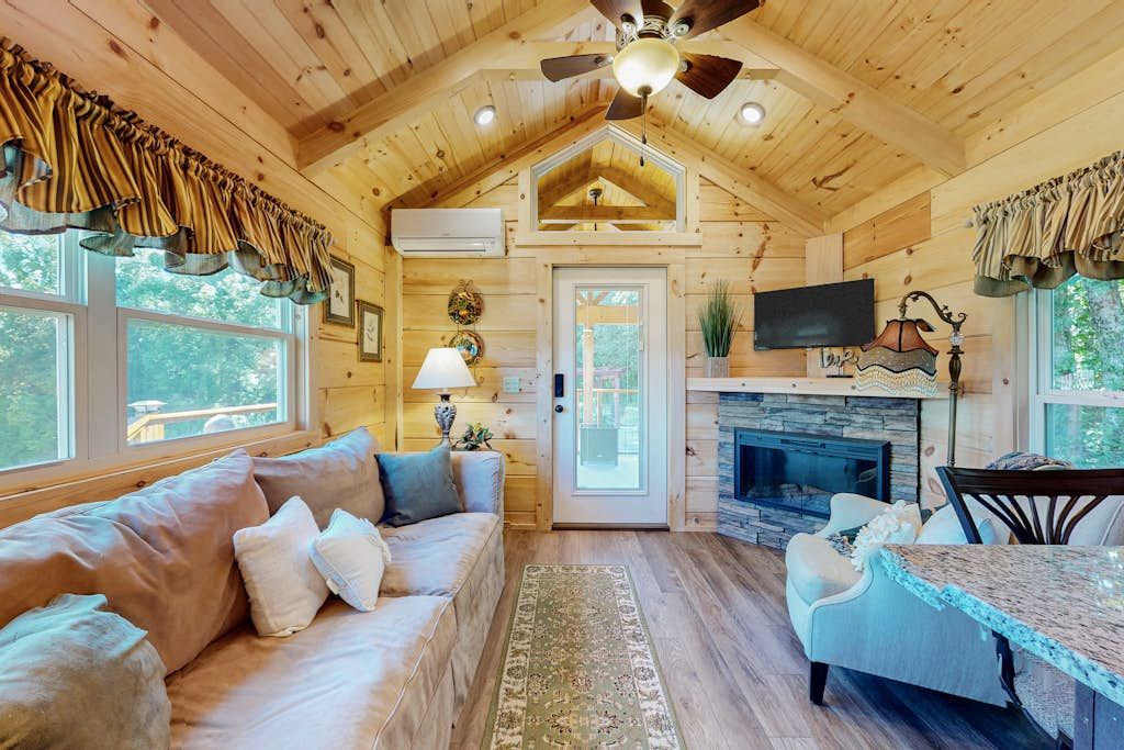 Sunrise Cabin