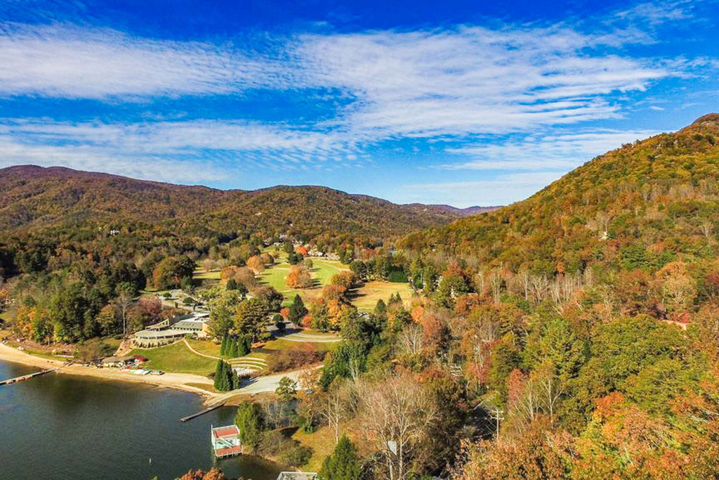 Carolina Cardinal Crest