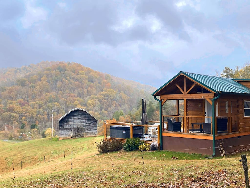 Cabin on Loye