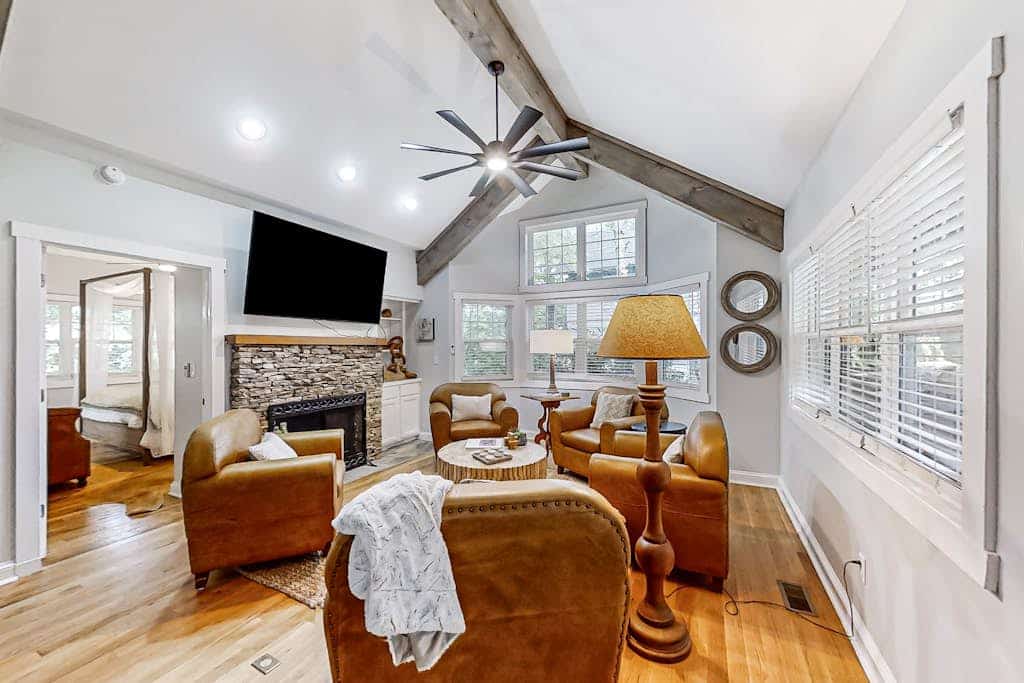 Dog-friendly home with private deck, outdoor fireplace, & immaculate interior