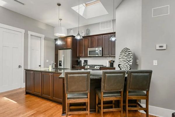 Newly Remodeled Chic Downtown Apartment -- 2 Blocks to Pack Square